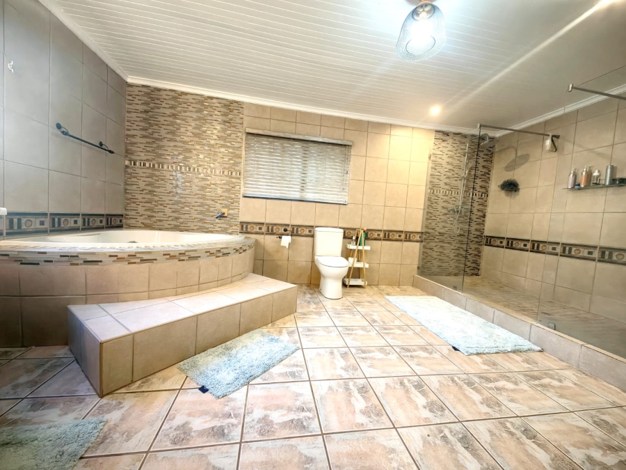 4 Bedroom Property for Sale in Olifantsnek North West